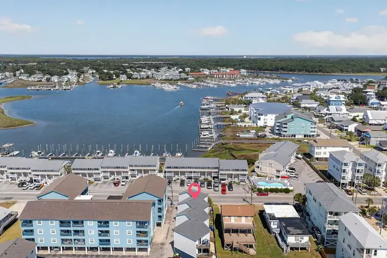 Aerial view of the marina and Intracoastal Waterway behind the house